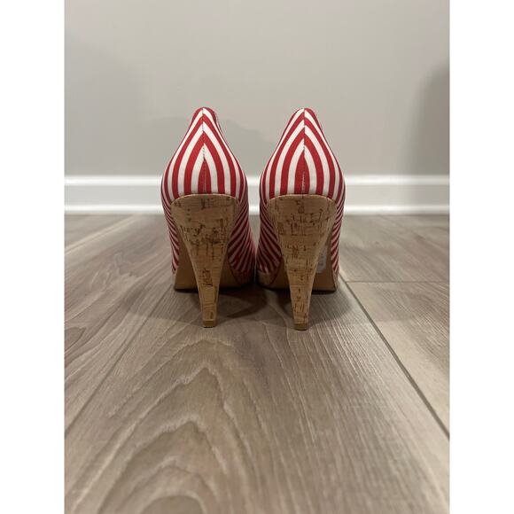 Michael Kors, Peep Toe High Heels, Size 7.5, KB226 - Picture 3 of 4